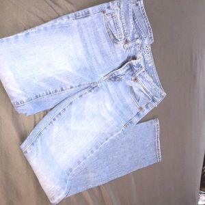 straight legged american eagle jeans